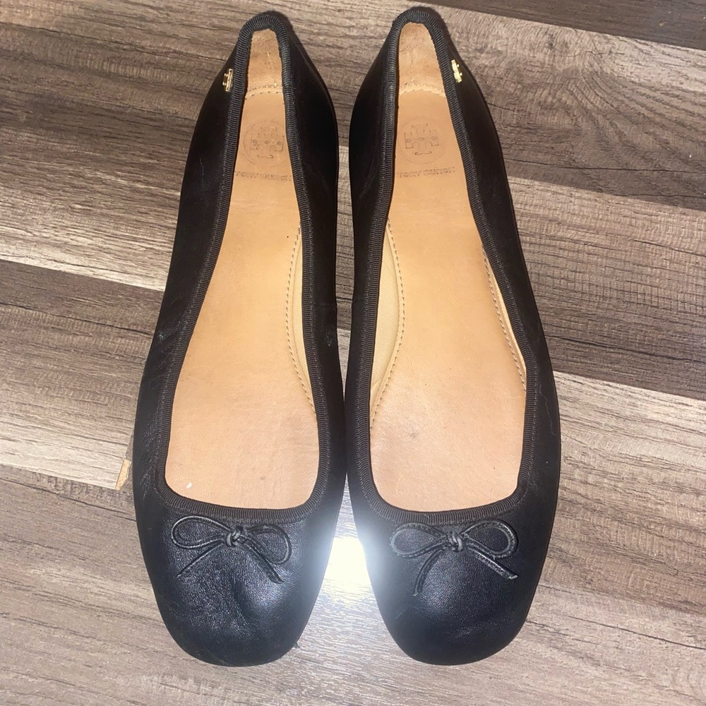 2 Tory Burch Black Leather Ballet Flats with Bow